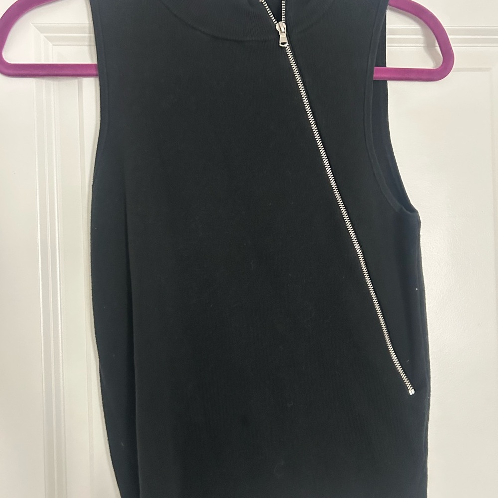 Express Black Tank Top with Diagonal Zipper